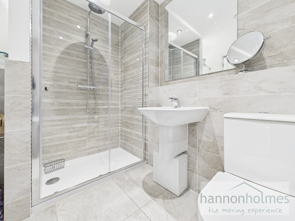 Images for Farm Crescent, Radcliffe, Manchester EAID:0c021585af0b9d676445b7c53ff3beb9 BID:1