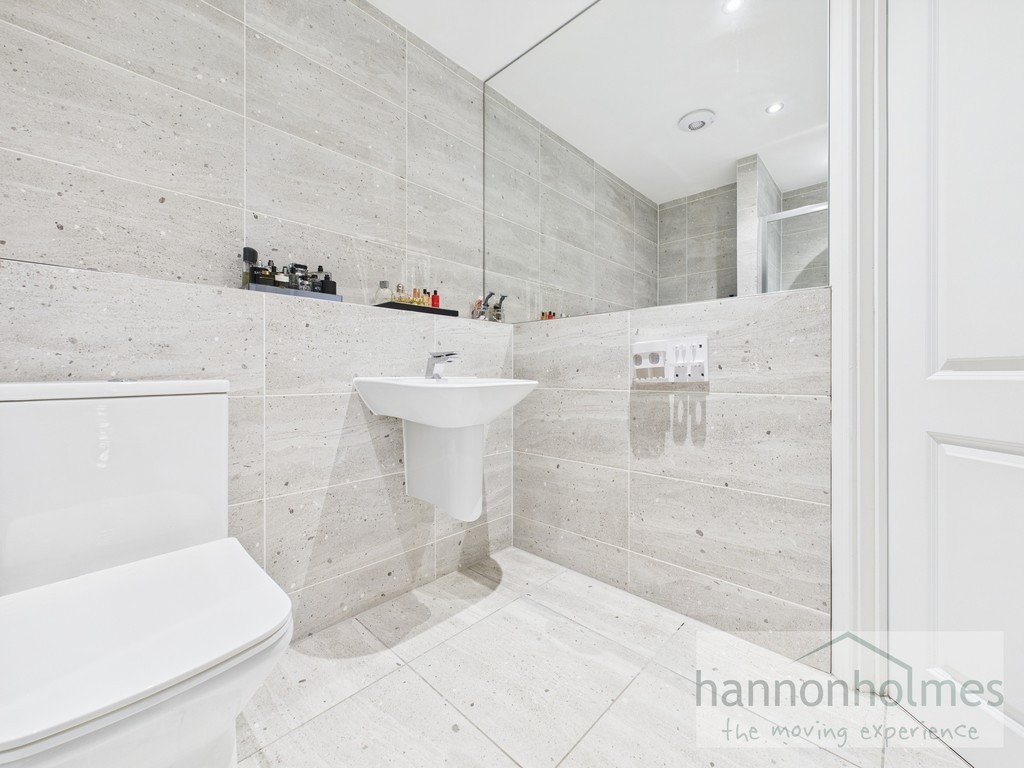 Images for Farm Crescent, Radcliffe, Manchester EAID:0c021585af0b9d676445b7c53ff3beb9 BID:1