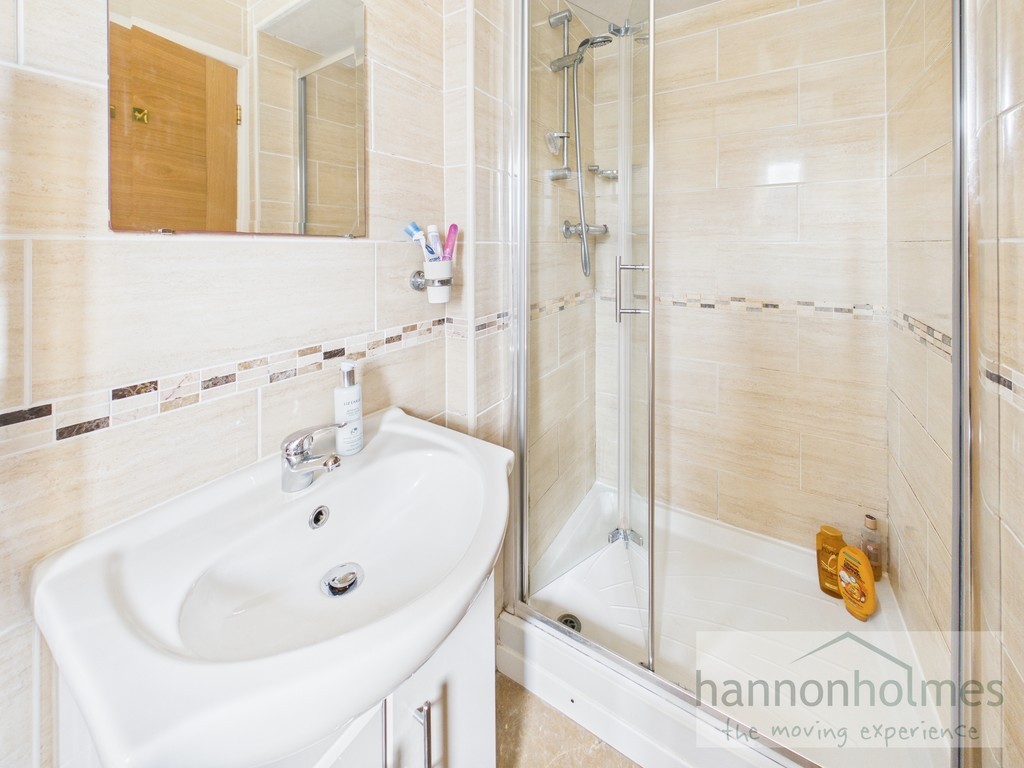 Images for Burghley Drive, Radcliffe, Manchester EAID:0c021585af0b9d676445b7c53ff3beb9 BID:1