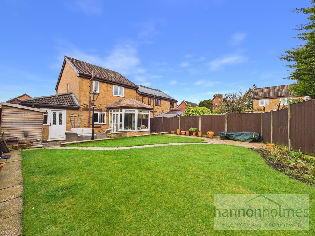 Images for Burghley Drive, Radcliffe, Manchester EAID:0c021585af0b9d676445b7c53ff3beb9 BID:1