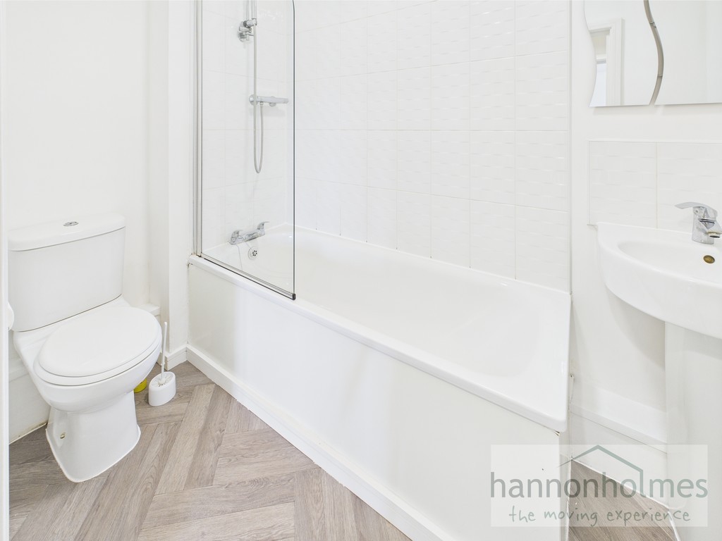Images for Sydney Barnes Close  Rochdale Lancashire EAID:0c021585af0b9d676445b7c53ff3beb9 BID:1