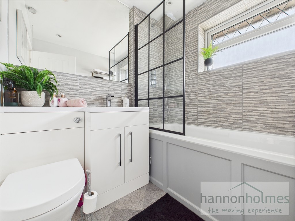 Images for Lancaster Drive, Little Lever, Bolton EAID:0c021585af0b9d676445b7c53ff3beb9 BID:1