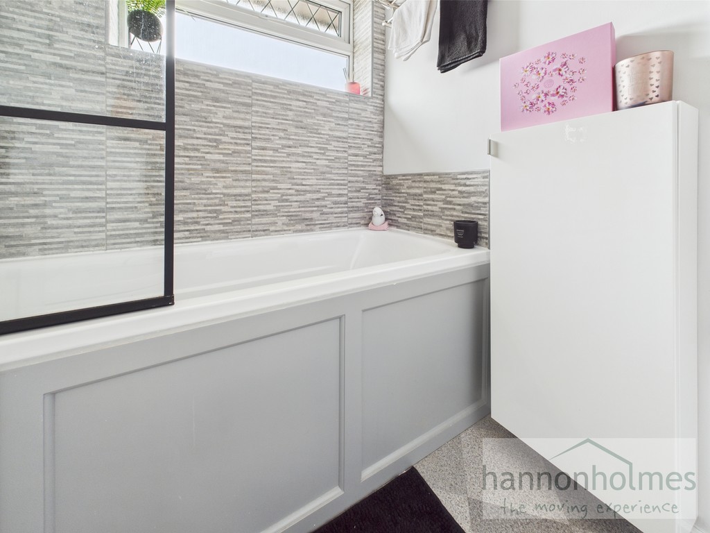 Images for Lancaster Drive, Little Lever, Bolton EAID:0c021585af0b9d676445b7c53ff3beb9 BID:1