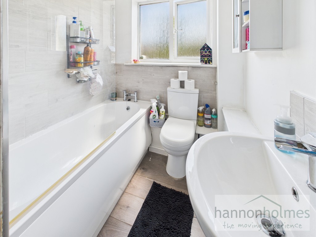 Images for Kilsby Close, Farnworth, Bolton EAID:0c021585af0b9d676445b7c53ff3beb9 BID:1