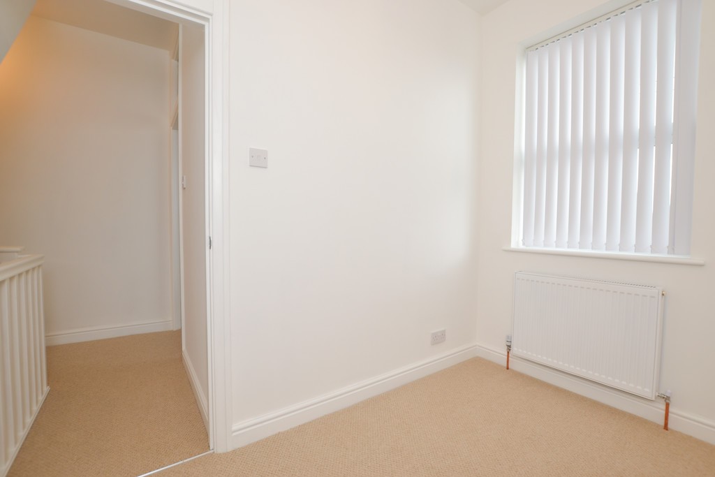Images for Lodge Lane, Dukinfield EAID:0c021585af0b9d676445b7c53ff3beb9 BID:1