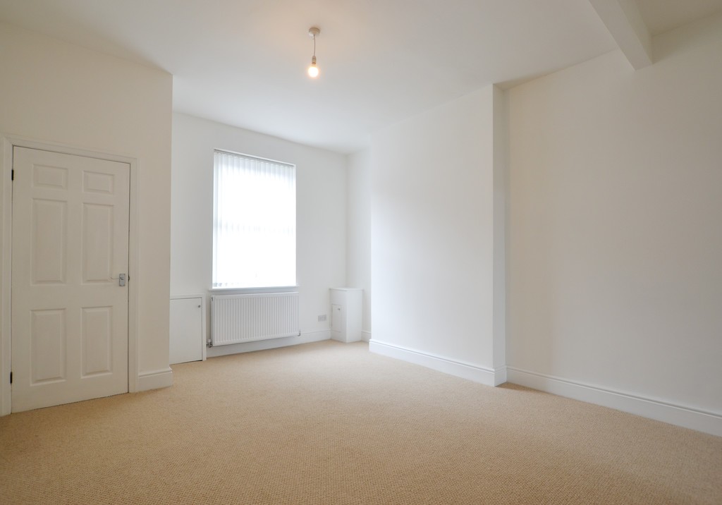 Images for Lodge Lane, Dukinfield EAID:0c021585af0b9d676445b7c53ff3beb9 BID:1