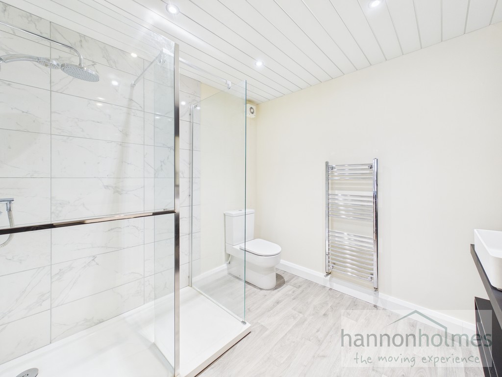 Images for Fearney Side, Little Lever, Bolton EAID:0c021585af0b9d676445b7c53ff3beb9 BID:1