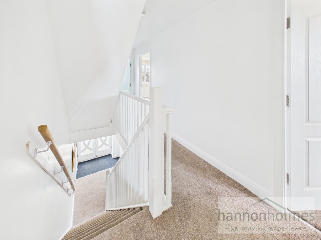 Images for Fearney Side, Little Lever, Bolton EAID:0c021585af0b9d676445b7c53ff3beb9 BID:1