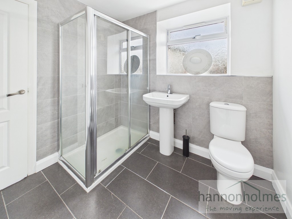 Images for Fearney Side, Little Lever, Bolton EAID:0c021585af0b9d676445b7c53ff3beb9 BID:1