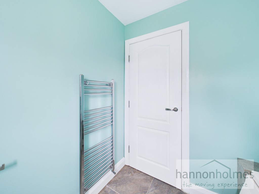 Images for Fearney Side, Little Lever, Bolton EAID:0c021585af0b9d676445b7c53ff3beb9 BID:1