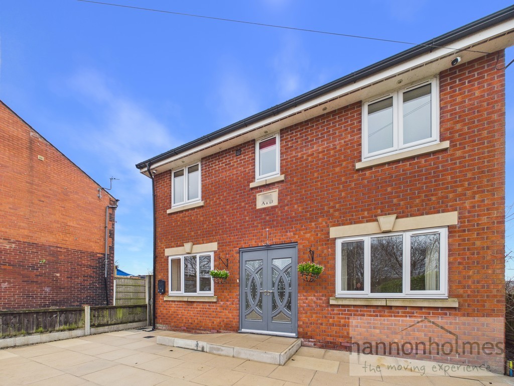 Images for Fearney Side, Little Lever, Bolton EAID:0c021585af0b9d676445b7c53ff3beb9 BID:1