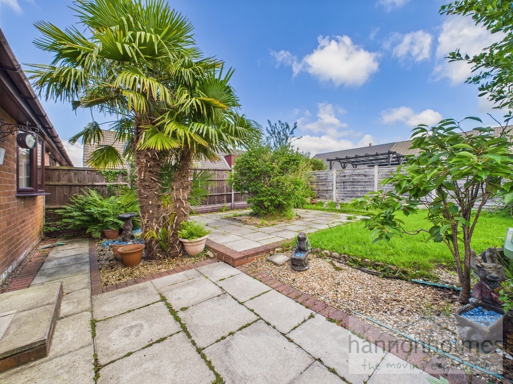 Images for Thornton Close, Little Lever, Bolton EAID:0c021585af0b9d676445b7c53ff3beb9 BID:1