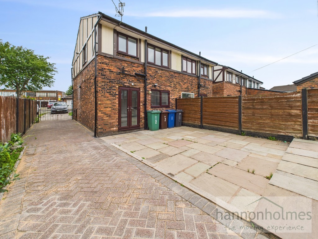 Images for Aldford Grove, Bradley Fold, Bolton EAID:0c021585af0b9d676445b7c53ff3beb9 BID:1