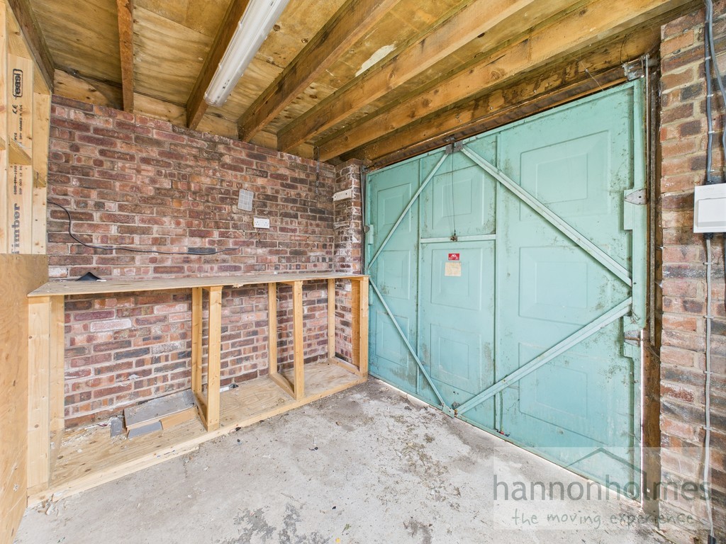 Images for Aldford Grove, Bradley Fold, Bolton EAID:0c021585af0b9d676445b7c53ff3beb9 BID:1