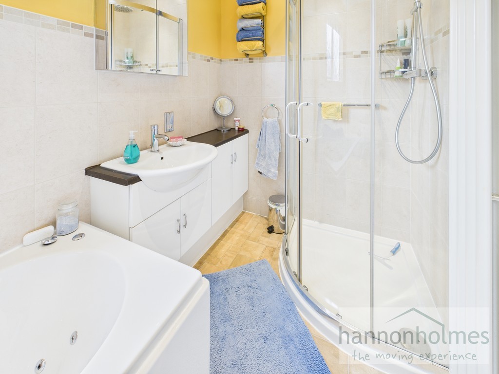 Images for Heaton Avenue, Little Lever, Bolton EAID:0c021585af0b9d676445b7c53ff3beb9 BID:1