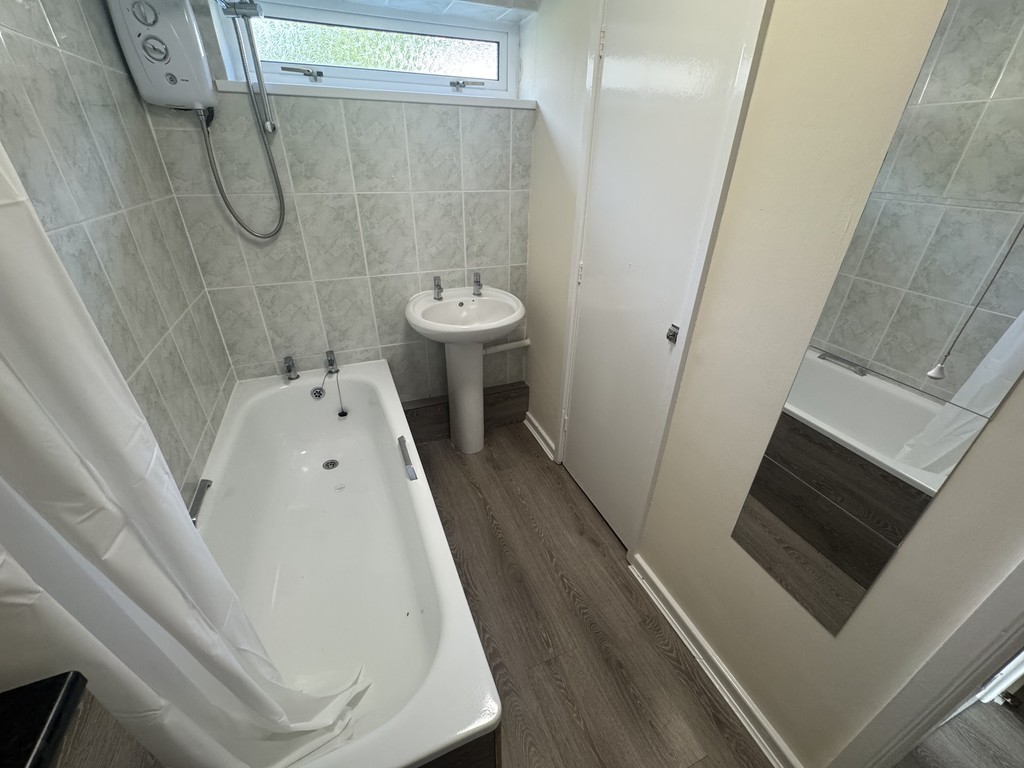 Images for Westgate Avenue, Bolton EAID:0c021585af0b9d676445b7c53ff3beb9 BID:1
