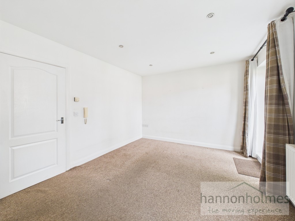 Images for Clifton Park, Swinton, Manchester EAID:0c021585af0b9d676445b7c53ff3beb9 BID:1