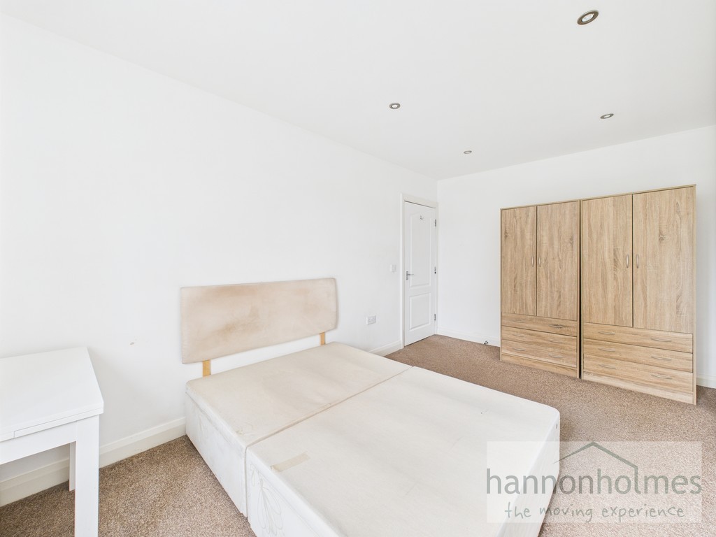 Images for Clifton Park, Swinton, Manchester EAID:0c021585af0b9d676445b7c53ff3beb9 BID:1