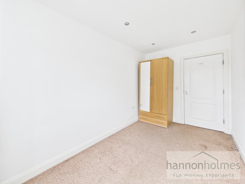 Images for Clifton Park, Swinton, Manchester EAID:0c021585af0b9d676445b7c53ff3beb9 BID:1
