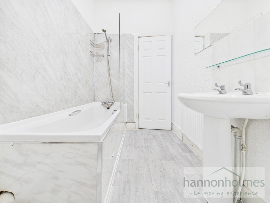 Images for Moorside Road, Swinton, Manchester EAID:0c021585af0b9d676445b7c53ff3beb9 BID:1