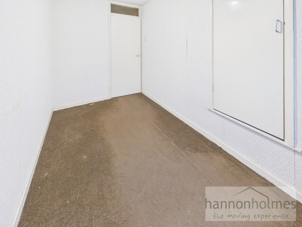 Images for Fifth Avenue, Little Lever, Bolton EAID:0c021585af0b9d676445b7c53ff3beb9 BID:1