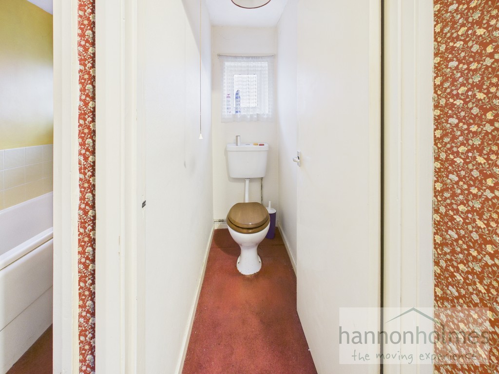 Images for Fifth Avenue, Little Lever, Bolton EAID:0c021585af0b9d676445b7c53ff3beb9 BID:1