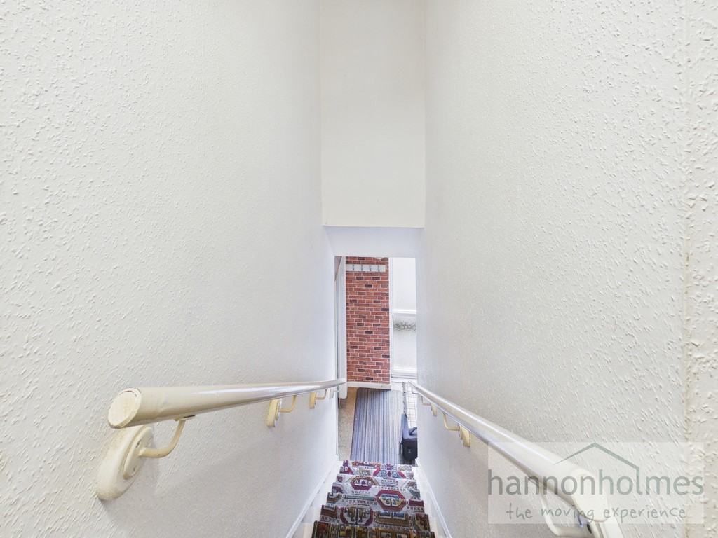 Images for Fifth Avenue, Little Lever, Bolton EAID:0c021585af0b9d676445b7c53ff3beb9 BID:1