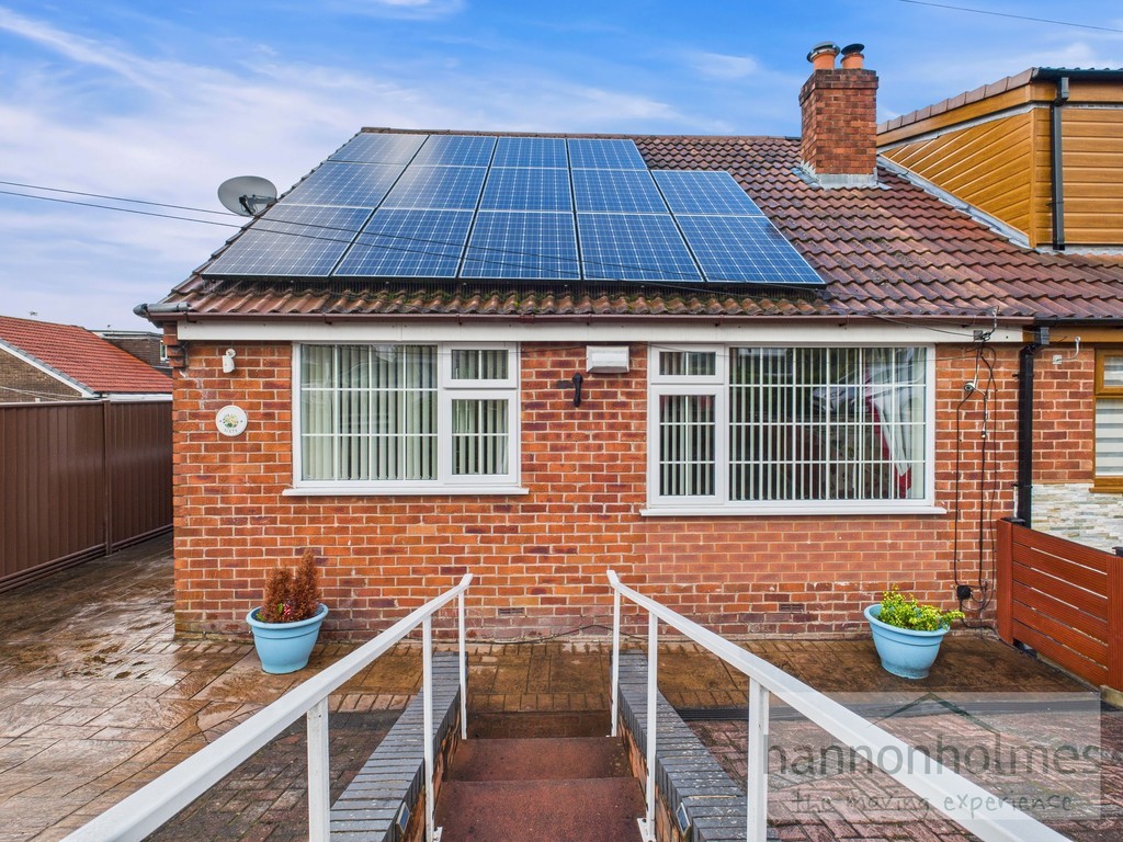 Images for Newmarket Road, Little Lever, Bolton EAID:0c021585af0b9d676445b7c53ff3beb9 BID:1