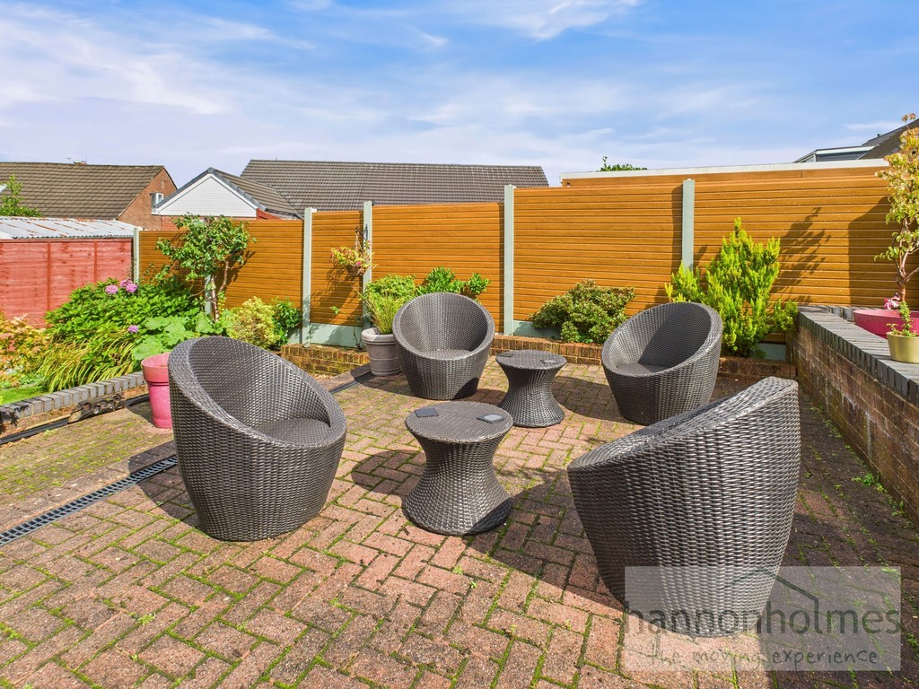 Images for Newmarket Road, Little Lever, Bolton EAID:0c021585af0b9d676445b7c53ff3beb9 BID:1