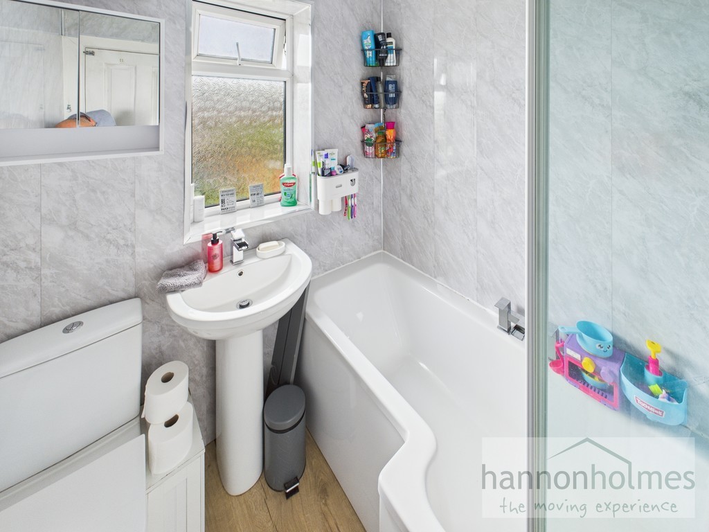 Images for Marsh Road, Little Lever, Bolton EAID:0c021585af0b9d676445b7c53ff3beb9 BID:1