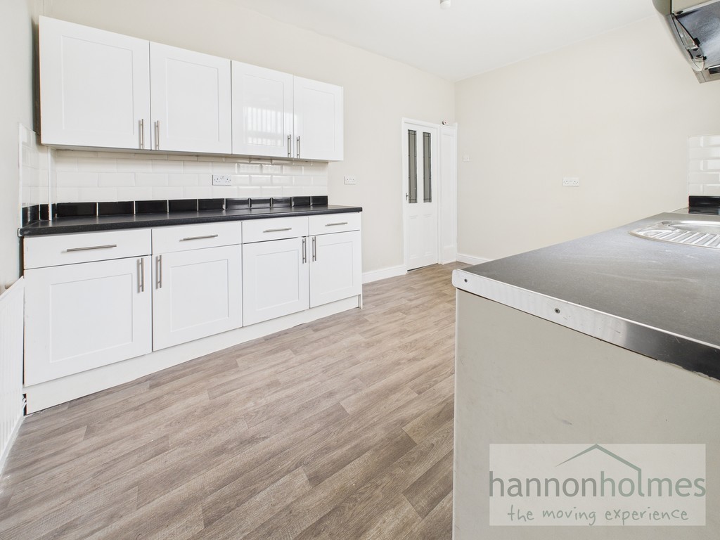 Images for Church Street, Little Lever, Bolton EAID:0c021585af0b9d676445b7c53ff3beb9 BID:1