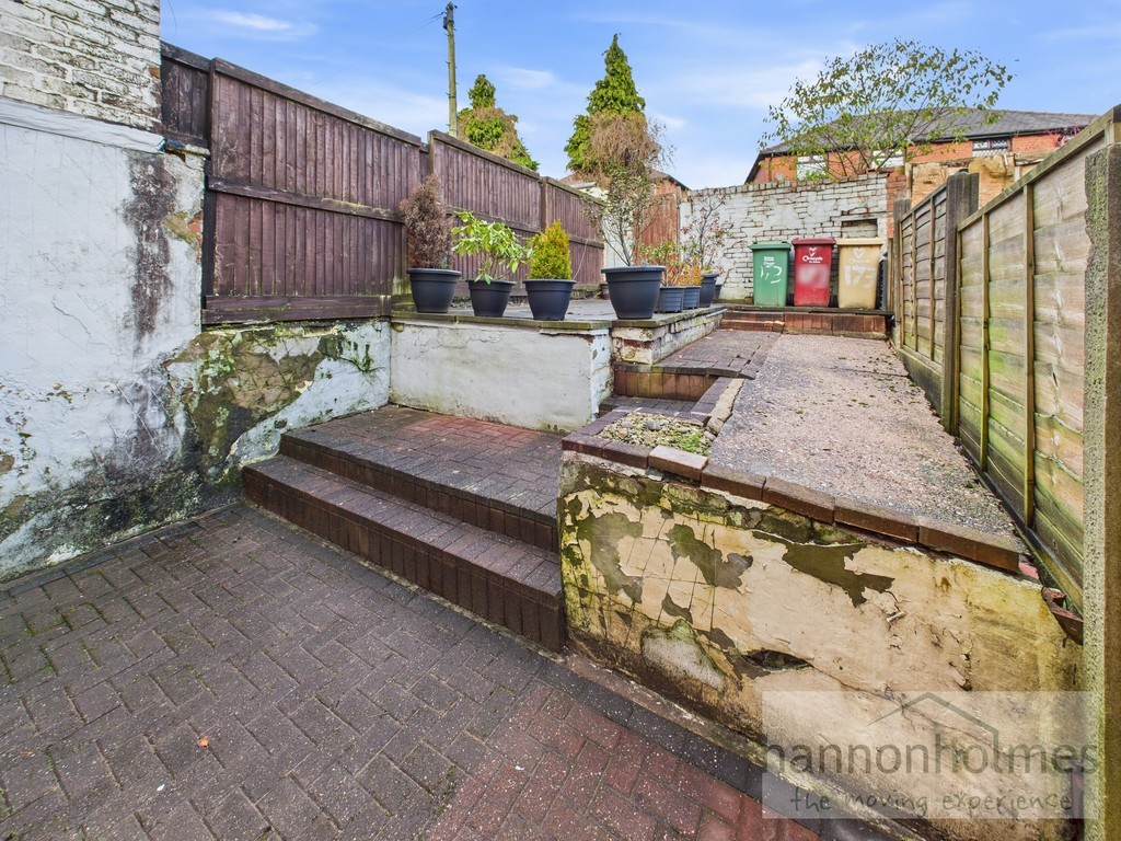 Images for Bolton Road Kearsley Bolton Lancashire EAID:0c021585af0b9d676445b7c53ff3beb9 BID:1