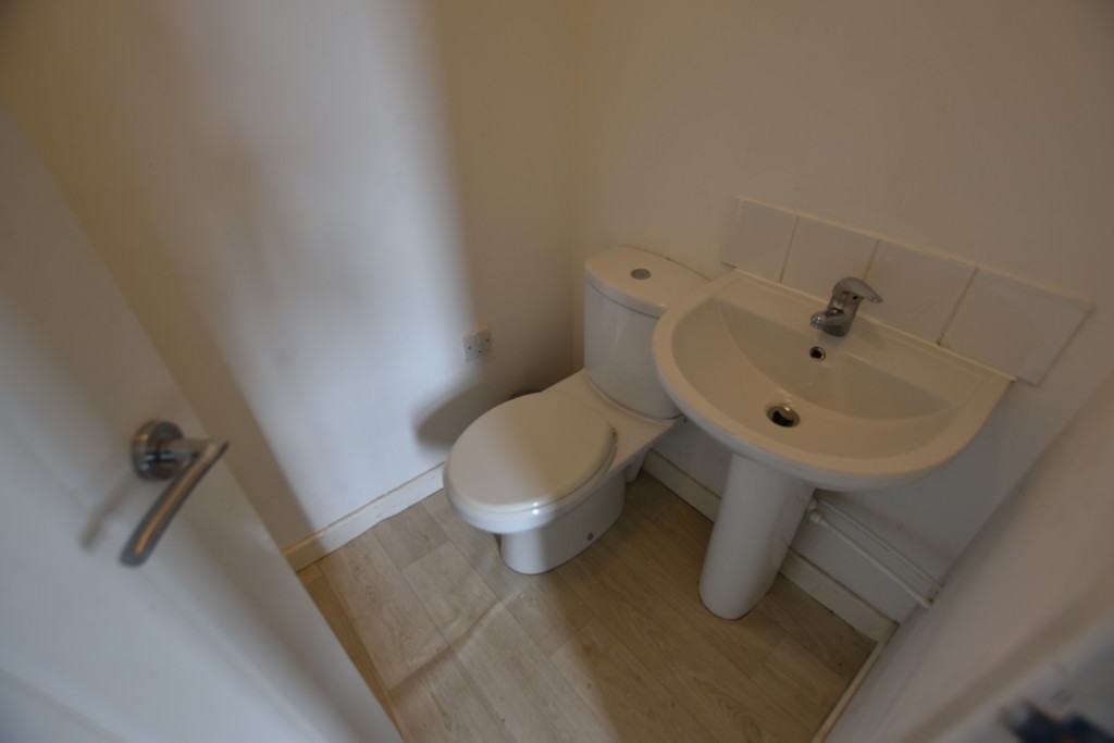 Images for Church Street, Little Lever, Bolton EAID:0c021585af0b9d676445b7c53ff3beb9 BID:1