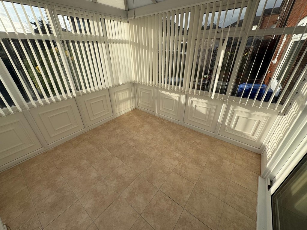 Images for Kensington Drive, Bury EAID:0c021585af0b9d676445b7c53ff3beb9 BID:1