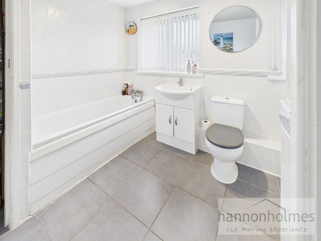 Images for Lancaster Drive, Little Lever, Bolton EAID:0c021585af0b9d676445b7c53ff3beb9 BID:1