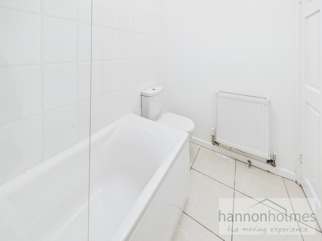 Images for Market Street Radcliffe Manchester Greater Manchester EAID:0c021585af0b9d676445b7c53ff3beb9 BID:1