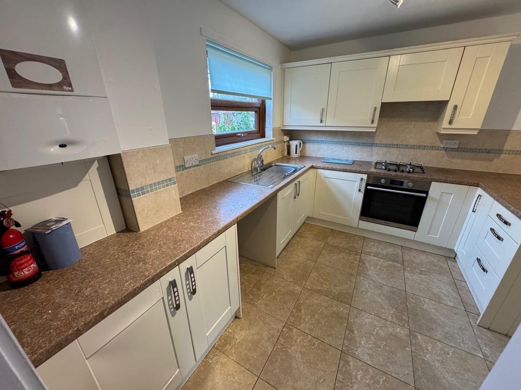 Images for Church Street, Ainsworth, Bolton EAID:0c021585af0b9d676445b7c53ff3beb9 BID:1