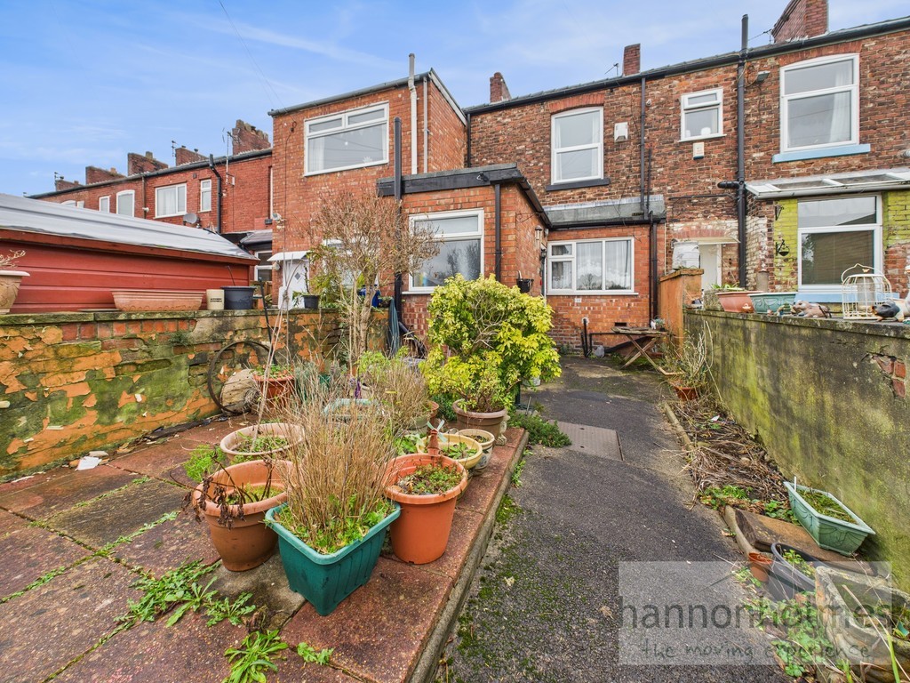 Images for Fields Street, Droylsden, Manchester EAID:0c021585af0b9d676445b7c53ff3beb9 BID:1