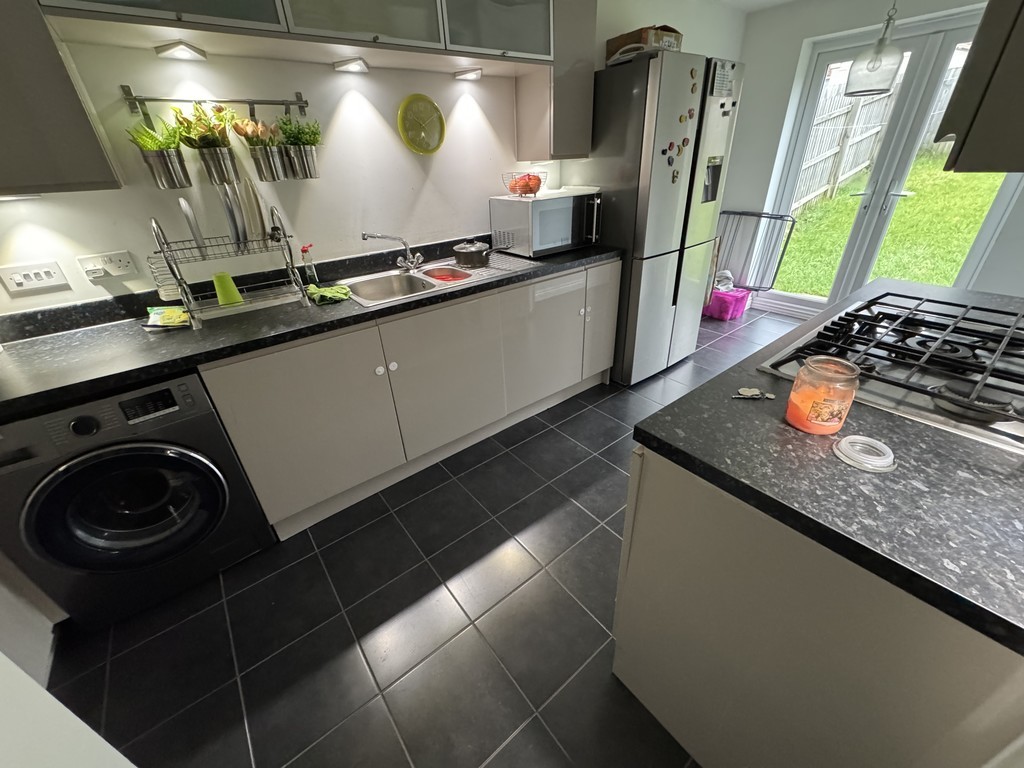 Images for Common Alder Way, Manchester EAID:0c021585af0b9d676445b7c53ff3beb9 BID:1