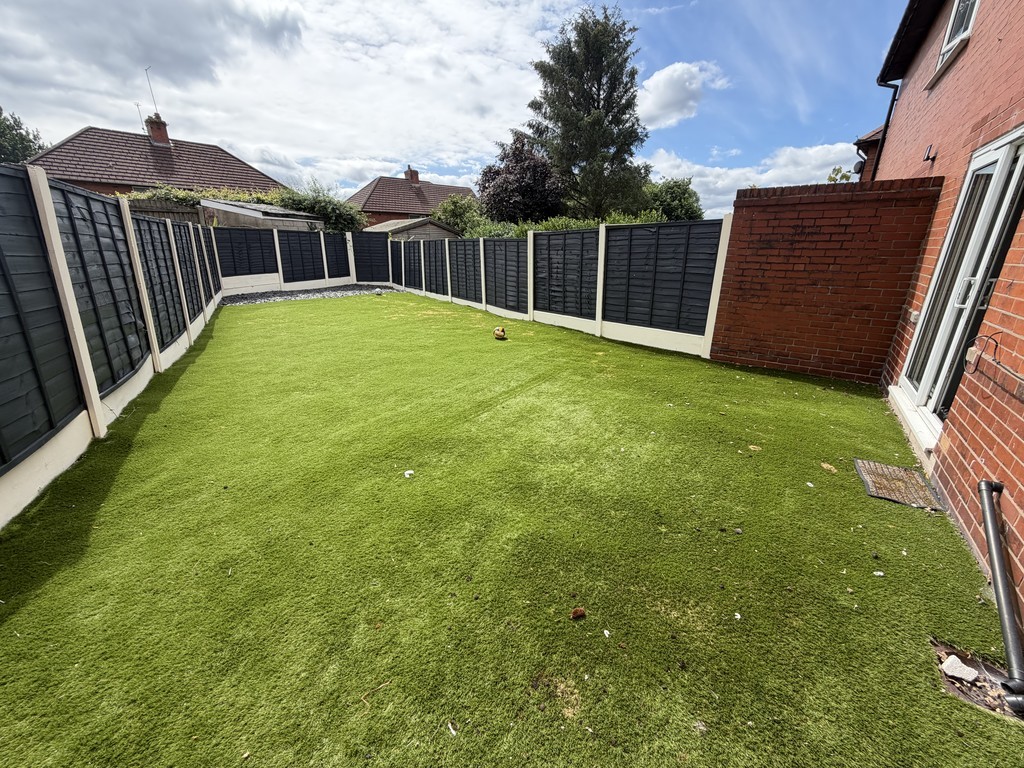 Images for Little Lever, Bolton EAID:0c021585af0b9d676445b7c53ff3beb9 BID:1