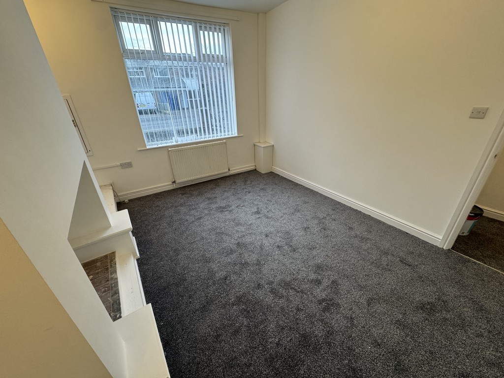 Images for Mosley Common Road, Worsley, Manchester EAID:0c021585af0b9d676445b7c53ff3beb9 BID:1