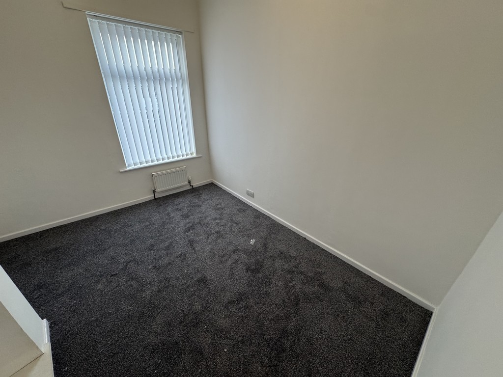 Images for Mosley Common Road, Worsley, Manchester EAID:0c021585af0b9d676445b7c53ff3beb9 BID:1