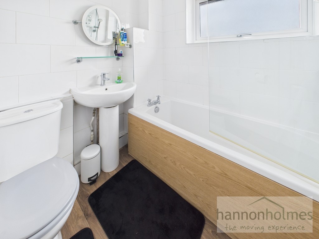 Images for Durham Close, Little Lever, Bolton EAID:0c021585af0b9d676445b7c53ff3beb9 BID:1