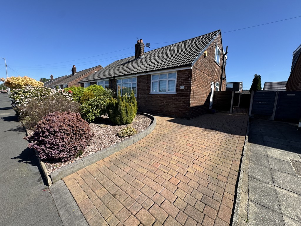 Images for Little Lever, Bolton EAID:0c021585af0b9d676445b7c53ff3beb9 BID:1