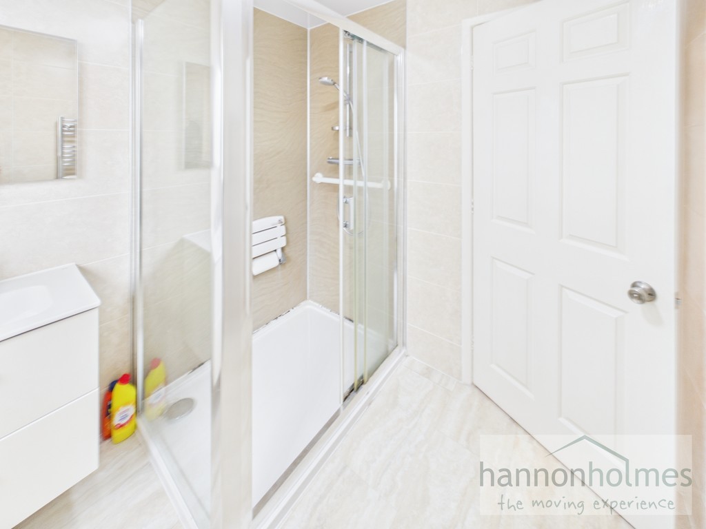 Images for Mandley Close, Little Lever, Bolton EAID:0c021585af0b9d676445b7c53ff3beb9 BID:1