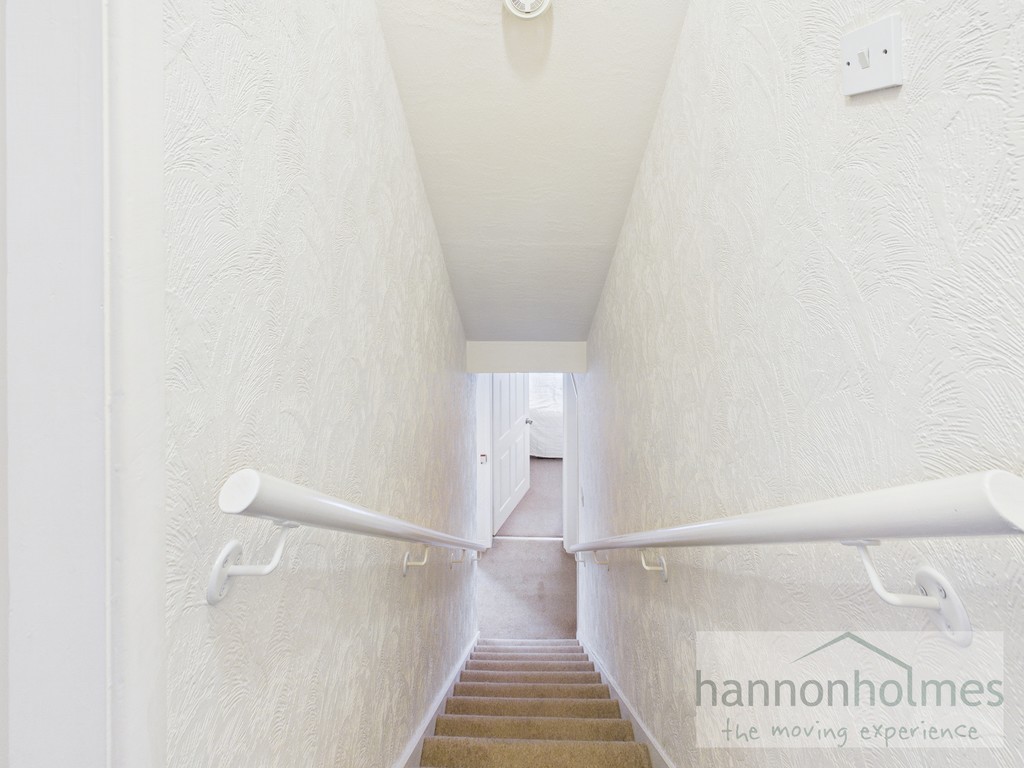 Images for Mandley Close, Little Lever, Bolton EAID:0c021585af0b9d676445b7c53ff3beb9 BID:1