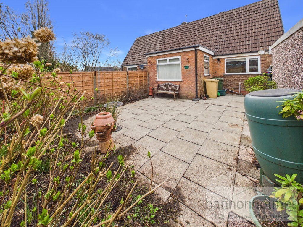 Images for Mandley Close, Little Lever, Bolton EAID:0c021585af0b9d676445b7c53ff3beb9 BID:1