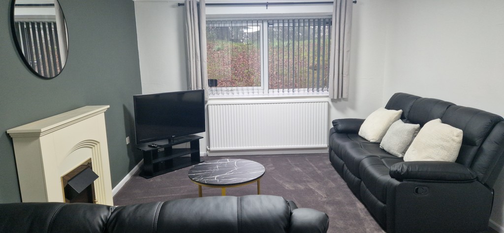 Images for Lostock, Bolton EAID:0c021585af0b9d676445b7c53ff3beb9 BID:1