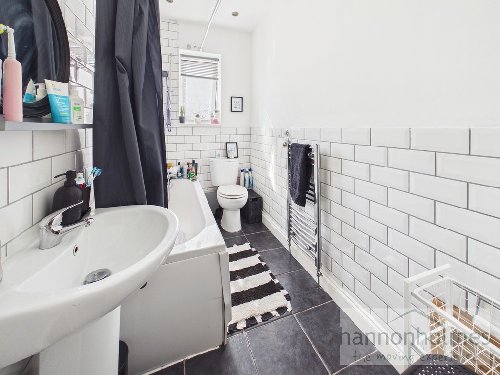 Images for Victory Road, Little Lever, Bolton EAID:0c021585af0b9d676445b7c53ff3beb9 BID:1