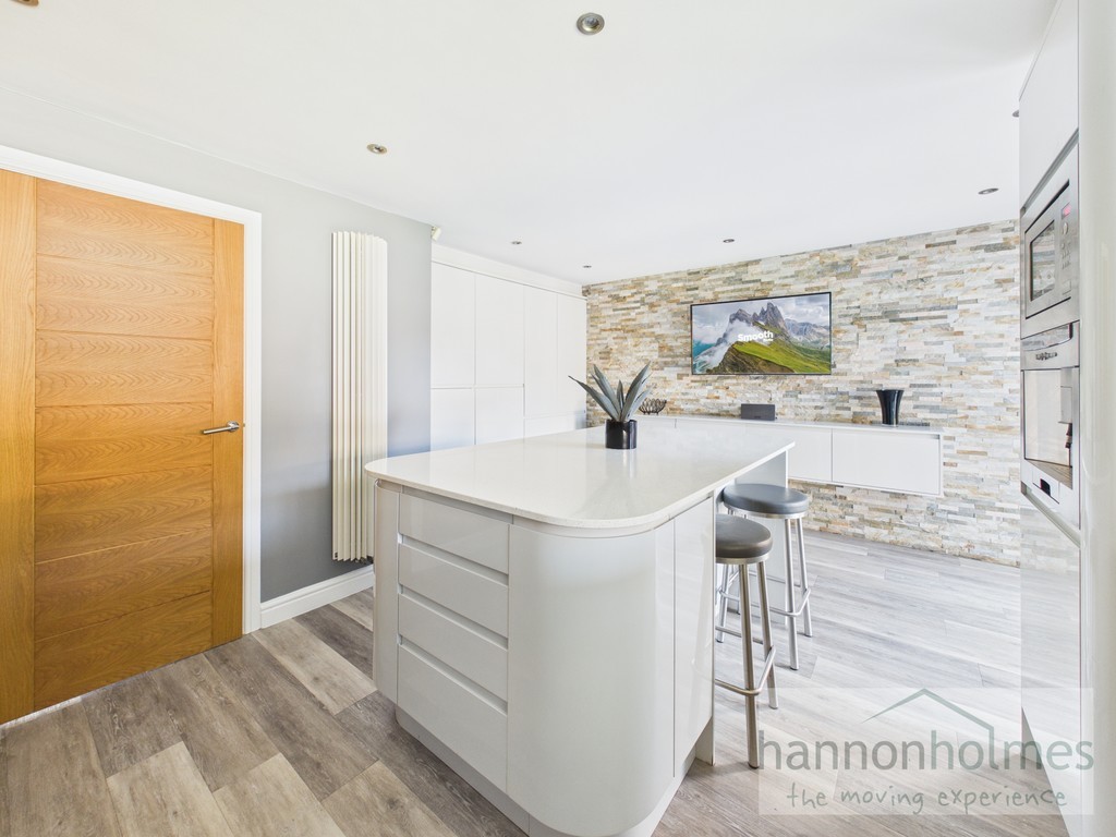 Images for Kentsford Drive, Radcliffe, Manchester EAID:0c021585af0b9d676445b7c53ff3beb9 BID:1